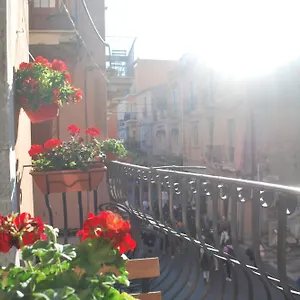 Casa Vacanze Taorminacentre Apartment